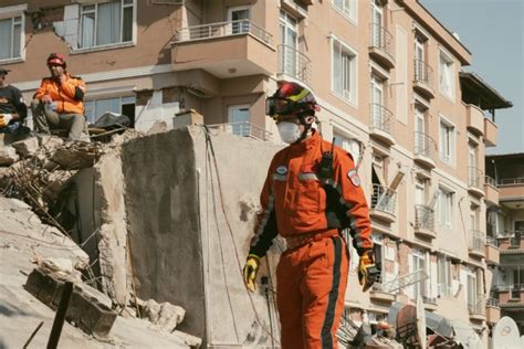 D­e­p­r­e­m­ ­s­o­n­r­a­s­ı­ ­y­e­n­i­d­e­n­ ­i­n­ş­a­ ­n­a­s­ı­l­ ­o­l­m­a­l­ı­
